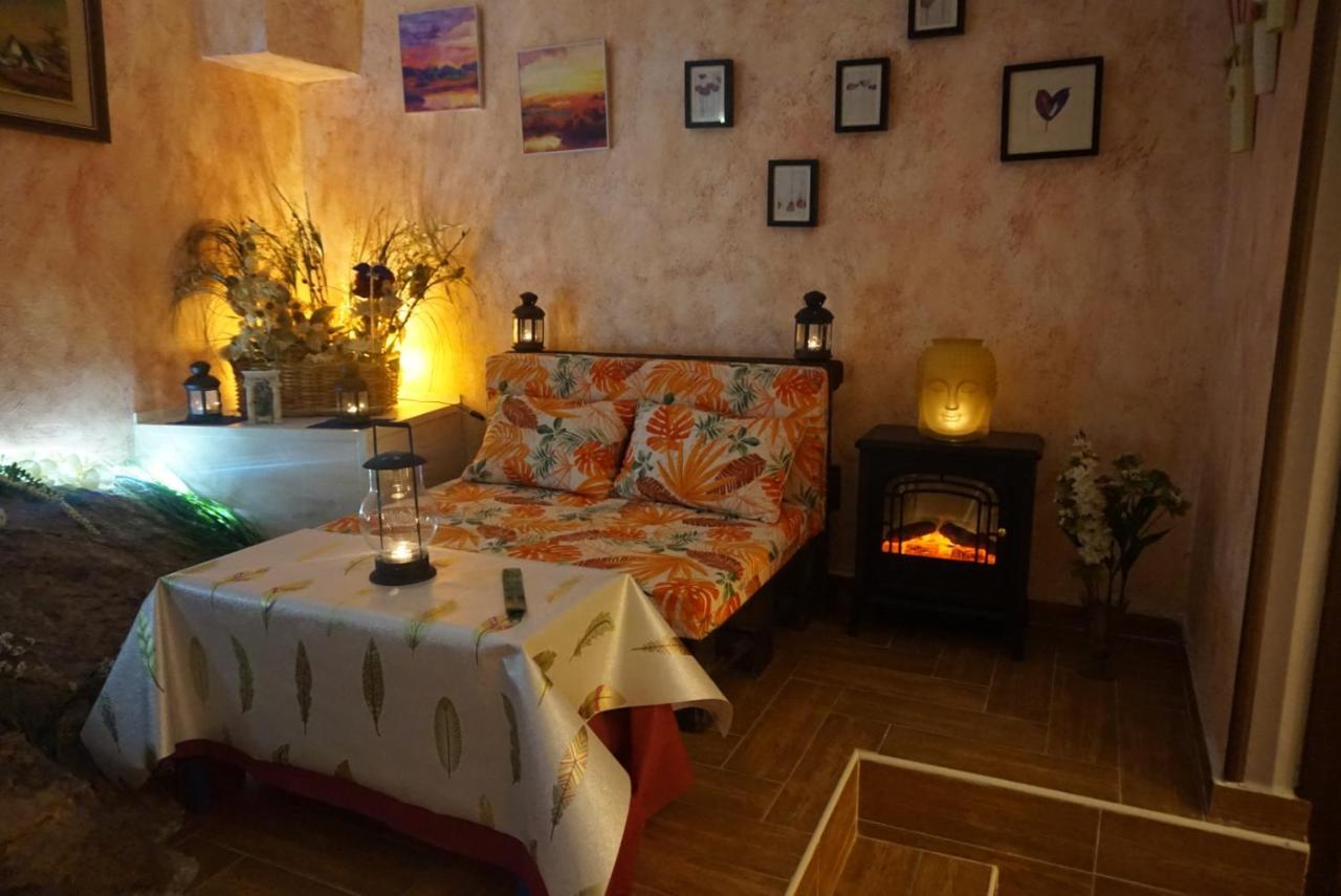 Отель Lantica Roccia Мансанарес-эль-Реаль Экстерьер фото